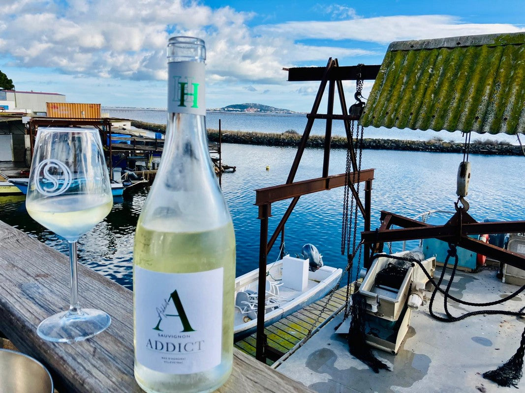 Addict Sauvignon de Chez Hondrat sur le port